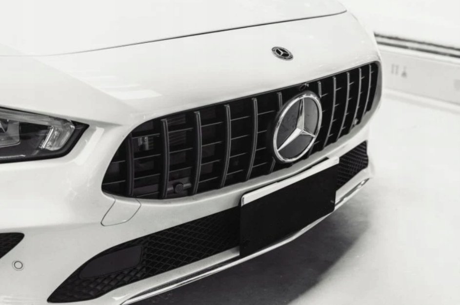 MERCEDES-CLA-C118-X118-GRILL-GT-PANAMERICANA-BLACK-Strona-zabudowy-przod